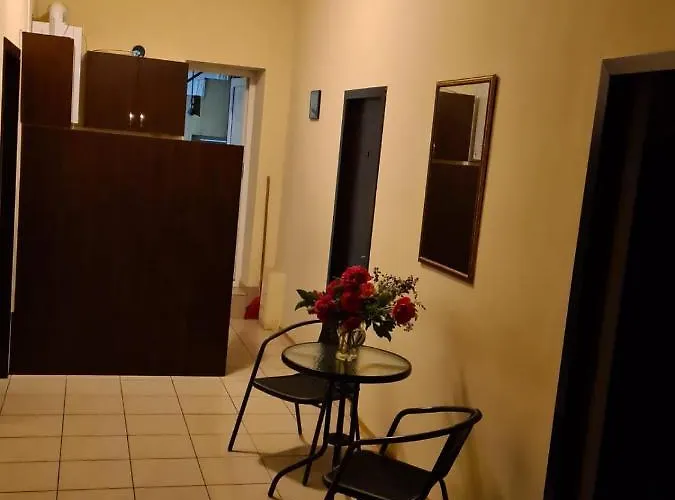 Проживание в семье Casa Pcm